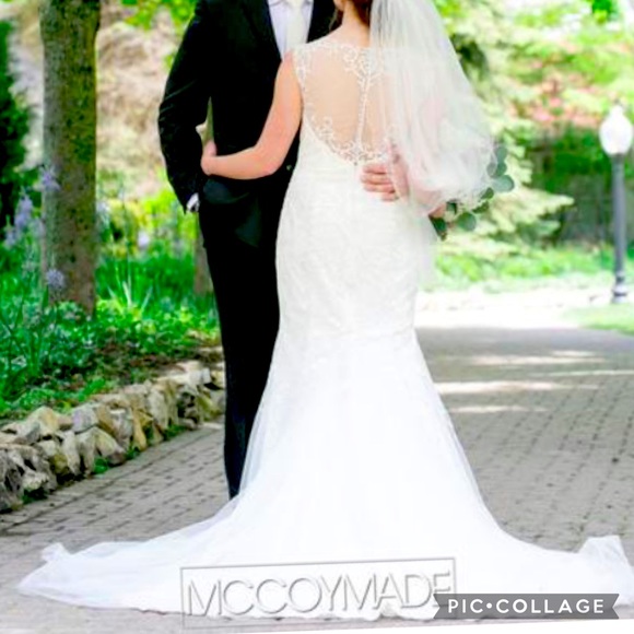 Mon Cheri IVORY fitted A-Line wedding gown - Picture 3 of 11